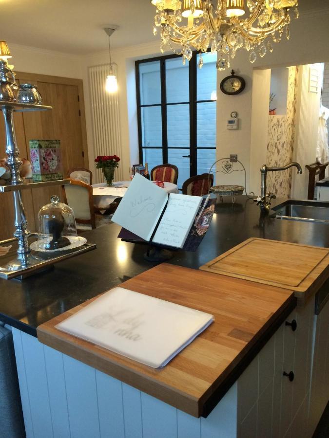 Guestsuite Lady Anna Brugge Bagian luar foto