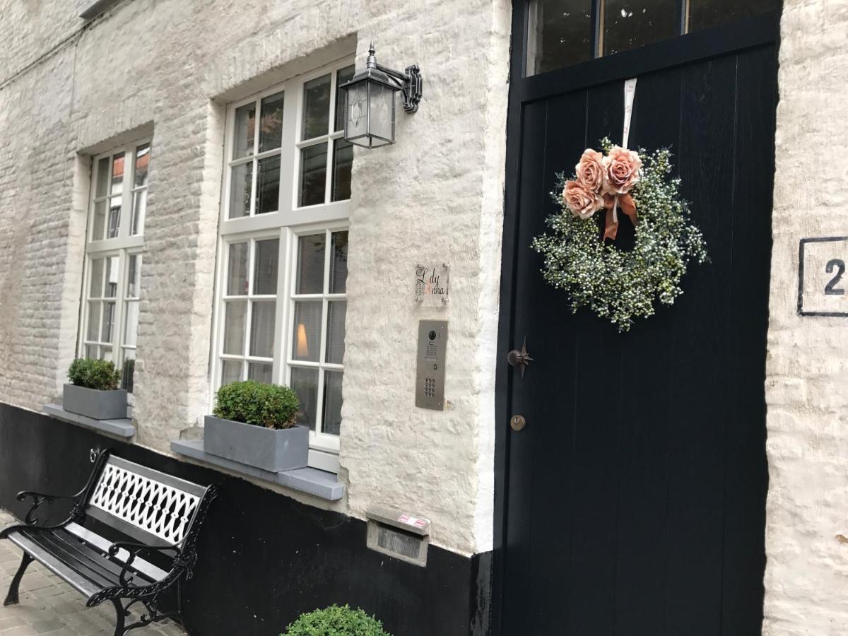 Guestsuite Lady Anna Brugge Bagian luar foto